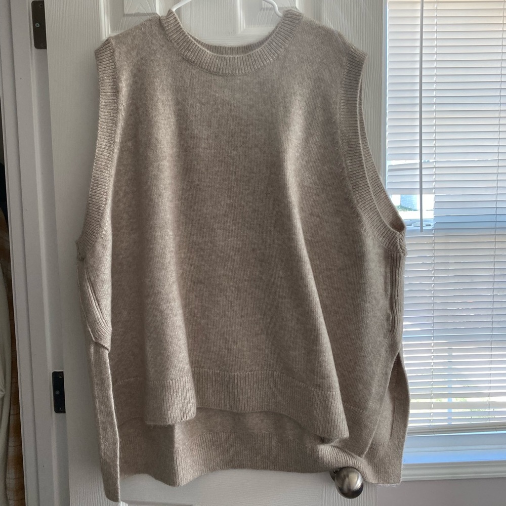 Very soft and warm sweater vest